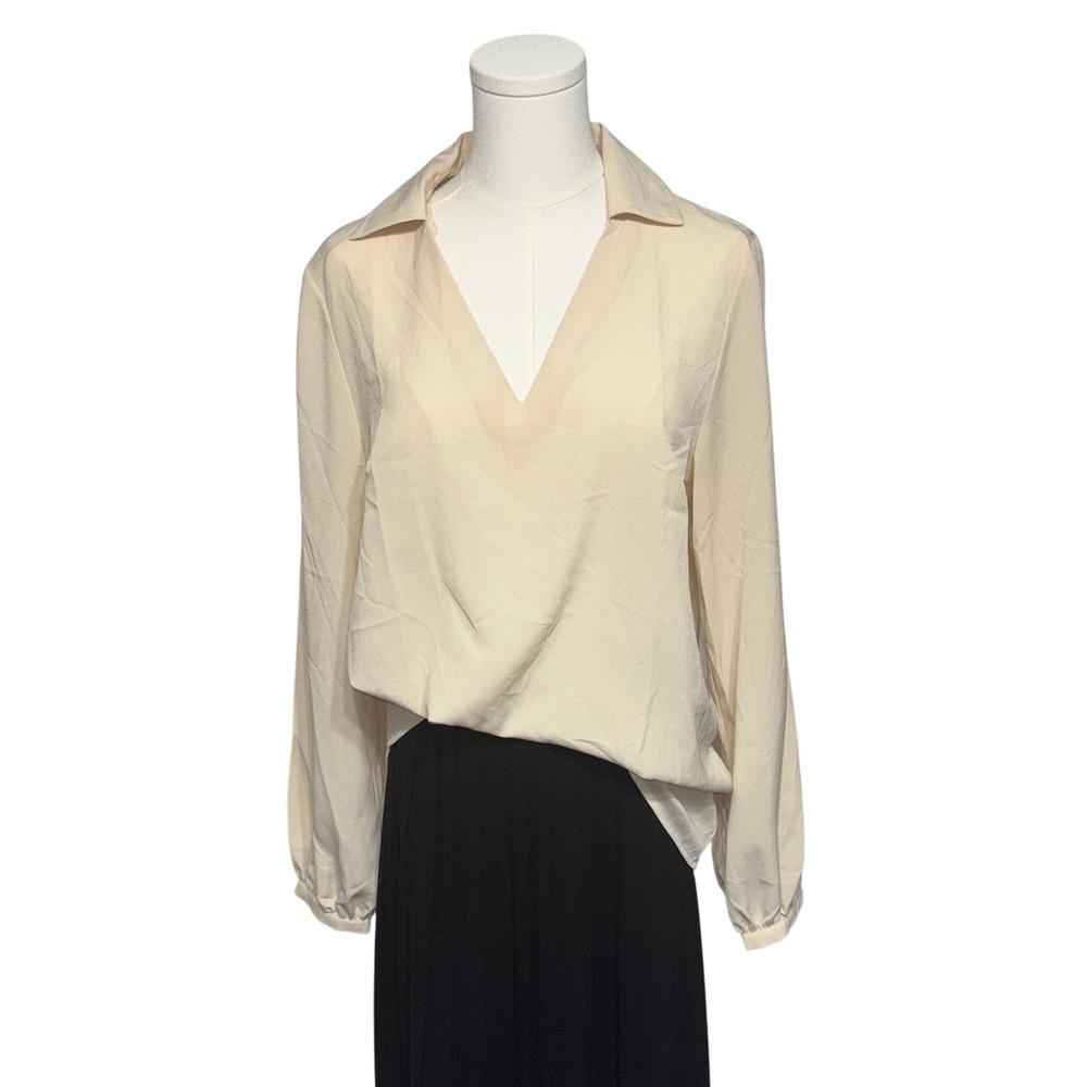 NWT Banana Republic Blouse V-Neck LS Sheer Light Butter Yellow Sz M Old Money